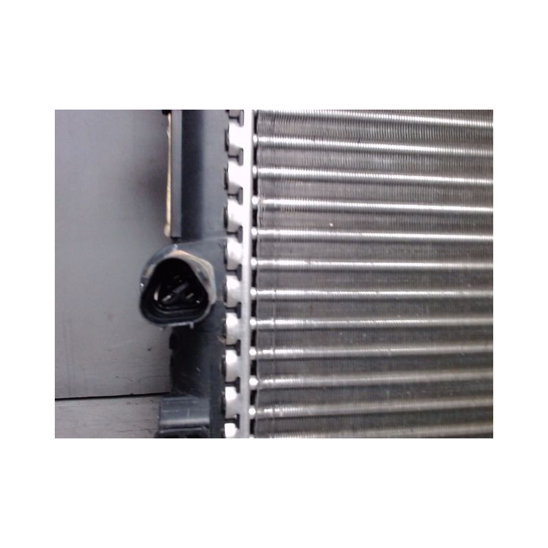 RADIATEUR VOLKSWAGEN POLO 2009-