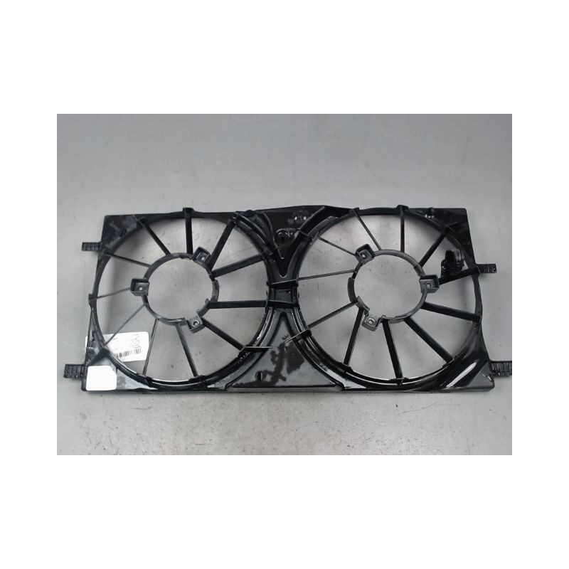 SUPPORT DE VENTILATEUR RENAULT LAGUNA ESTATE 2007-