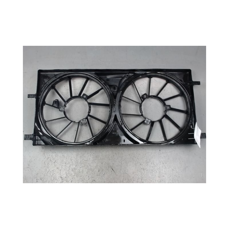 SUPPORT DE VENTILATEUR RENAULT LAGUNA ESTATE 2007-