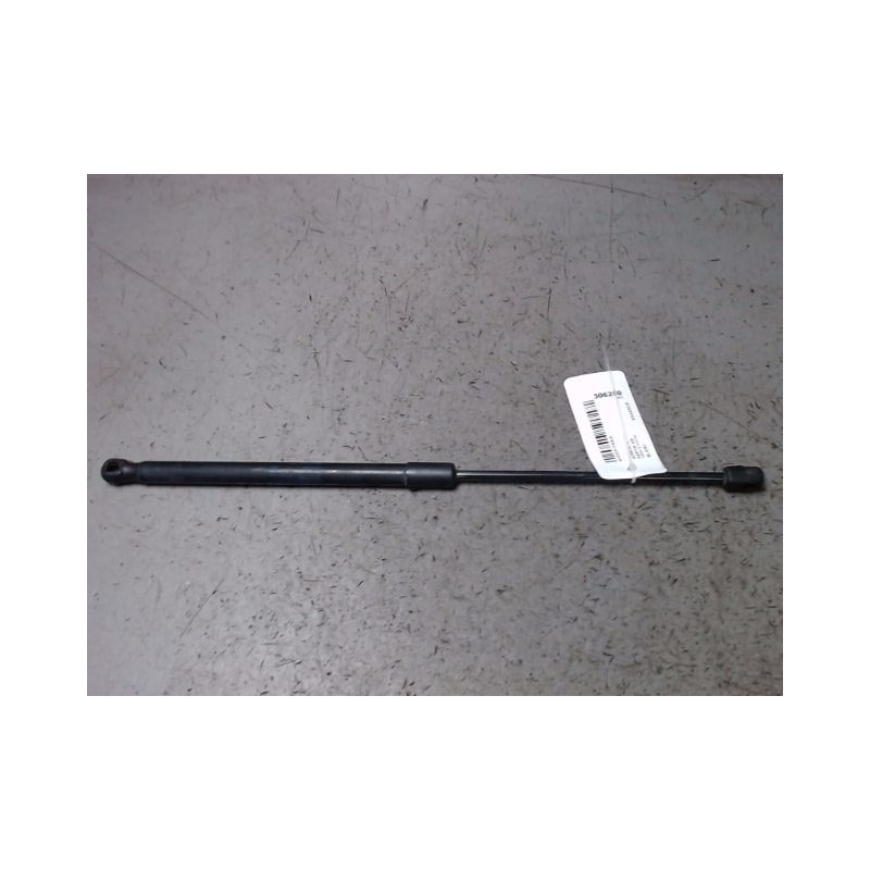 VERIN GAUCHE HAYON SKODA FABIA