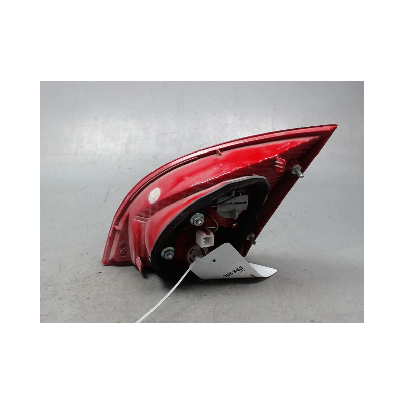 FEU ARRIERE INTERIEUR GAUCHE KIA VENGA