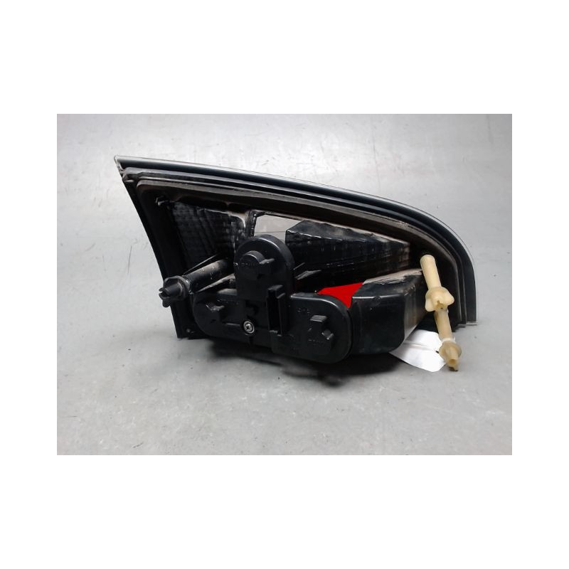 FEU ARRIERE INTERIEUR DROIT FORD S-MAX 2006-