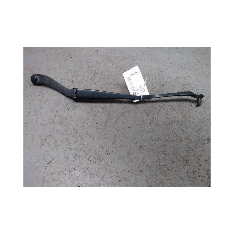 BRAS ESSUIE-GLACE AVANT GAUCHE MERCEDES CLASSE C 2007-