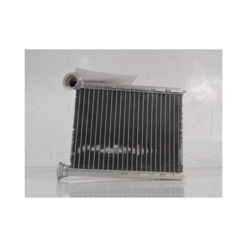 RADIATEUR DE CHAUFFAGE DACIA LOGAN 08-