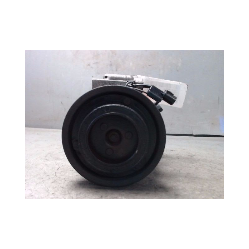 COMPRESSEUR AIR CONDITIONNE HYUNDAI MATRIX -01