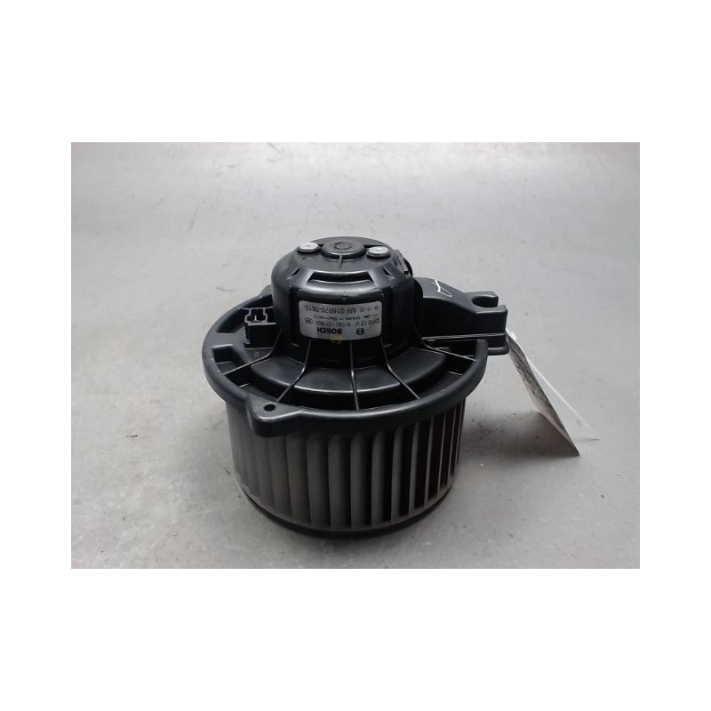 MOTEUR VENTILATEUR CHAUFFAGE TOYOTA COROLLA VERSO 2004-2007