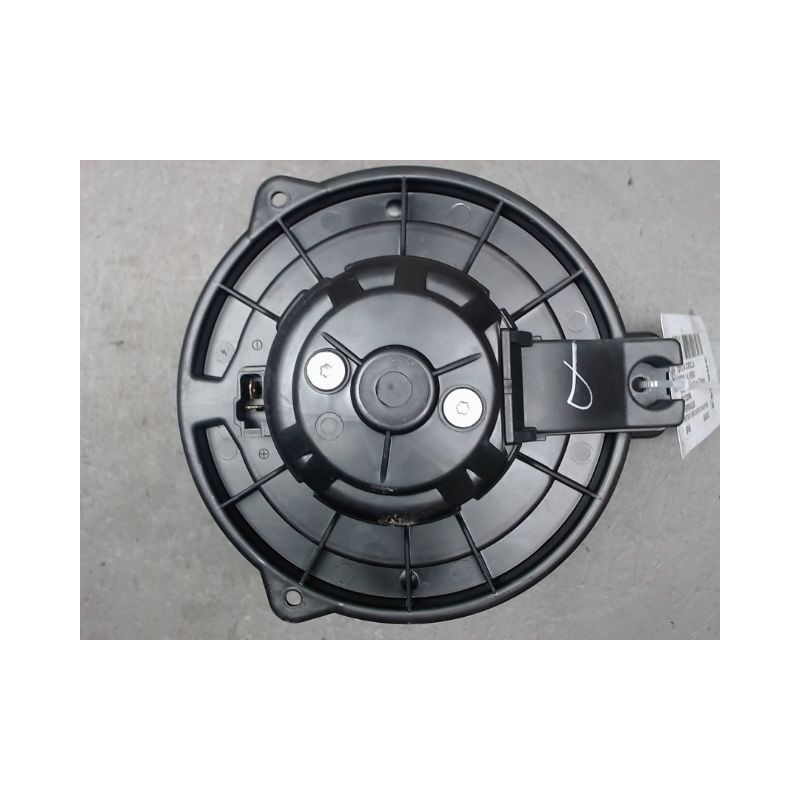 MOTEUR VENTILATEUR CHAUFFAGE TOYOTA COROLLA VERSO 2004-2007