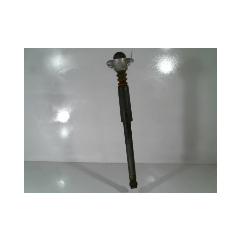 AMORTISSEUR ARRIERE DROIT VOLKSWAGEN GOLF IV 98-2004