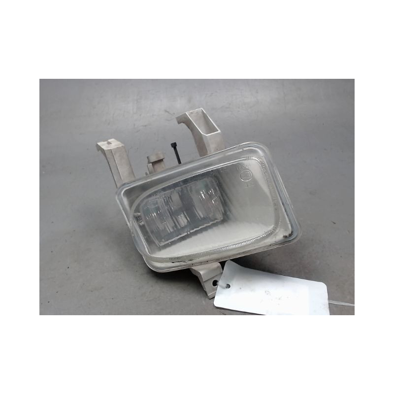 PHARE ANTIBROUILLARD AVANT GAUCHE OPEL VECTRA 95-99