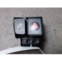 BOUTON DE WARNING TOYOTA PRIUS
