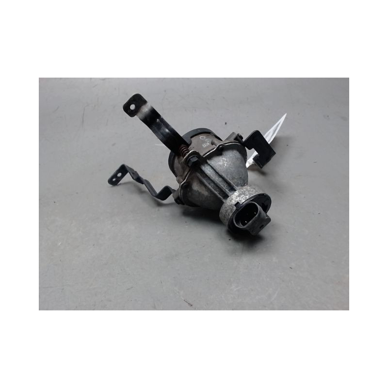 PHARE ANTIBROUILLARD AVANT GAUCHE KIA CEE-D