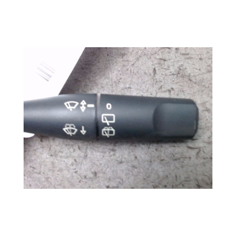 COMMANDE ESSUIE GLACE PEUGEOT 106 96-2003