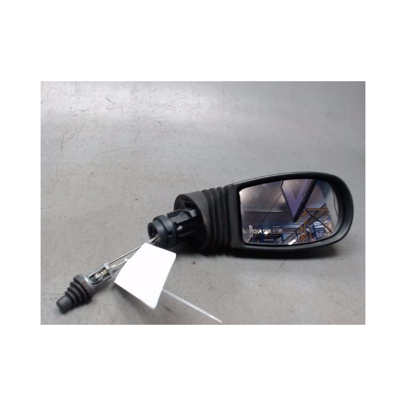 RETROVISEUR EXTERIEUR DROIT FIAT PUNTO 99-2003