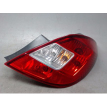 FEU ARRIERE DROIT OPEL CORSA 06-09