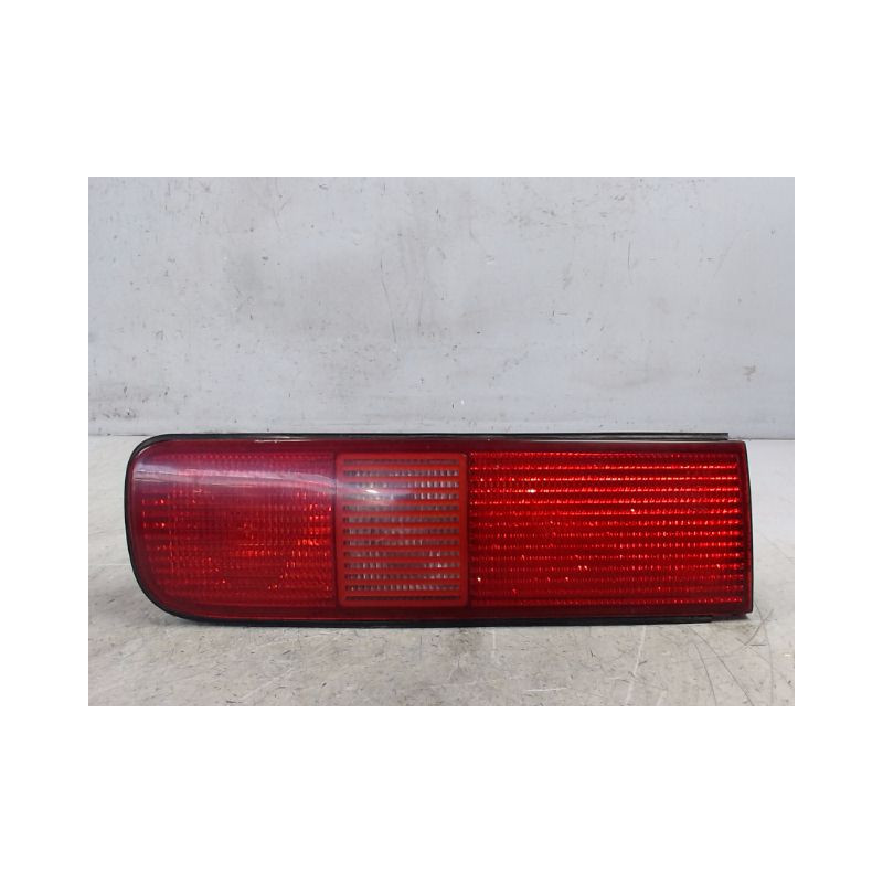 FEU ARRIERE INTERIEUR DROIT RENAULT SAFRANE 96 -2000