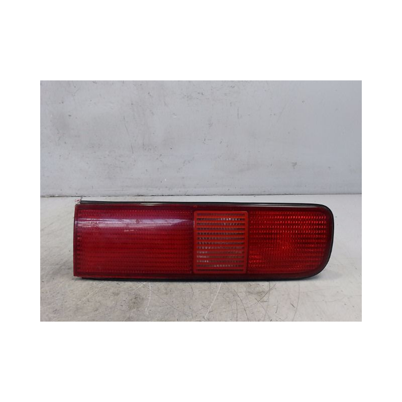 FEU ARRIERE INTERIEUR GAUCHE RENAULT SAFRANE 96 -2000