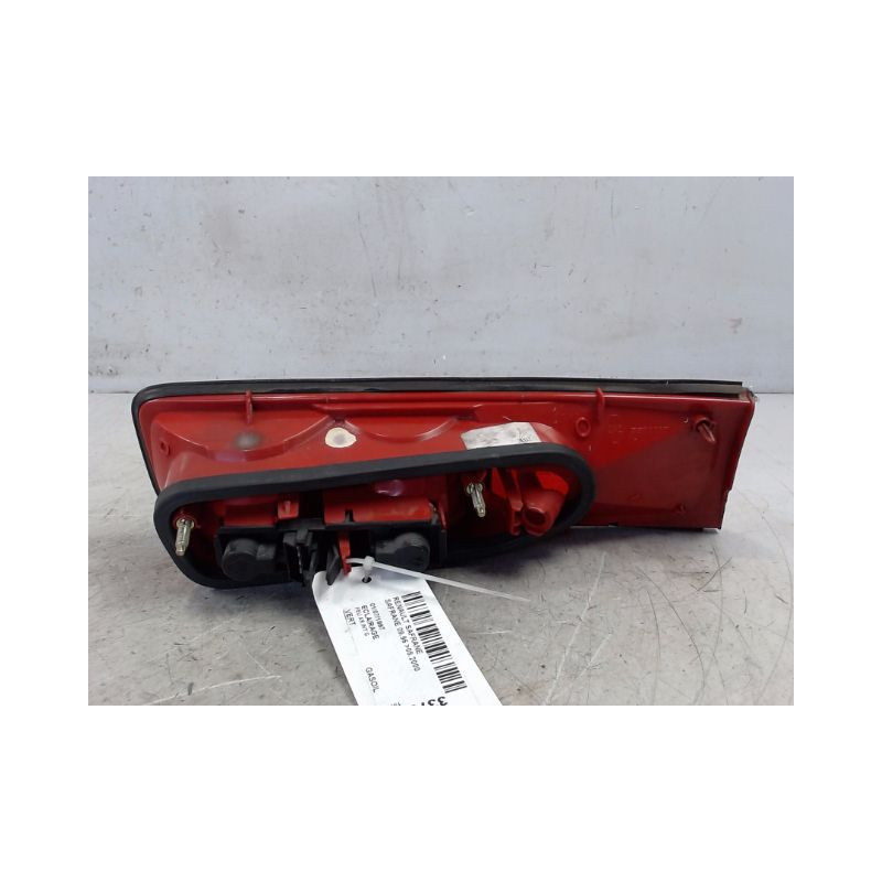 FEU ARRIERE INTERIEUR GAUCHE RENAULT SAFRANE 96 -2000