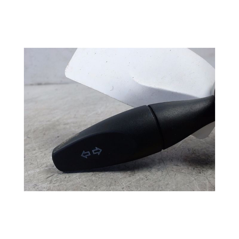 COMMANDE CLIGNOTANT FORD FIESTA 02 -05