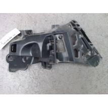 SUPPORT DROIT PARE-CHOC ARRIERE  RENAULT CLIO