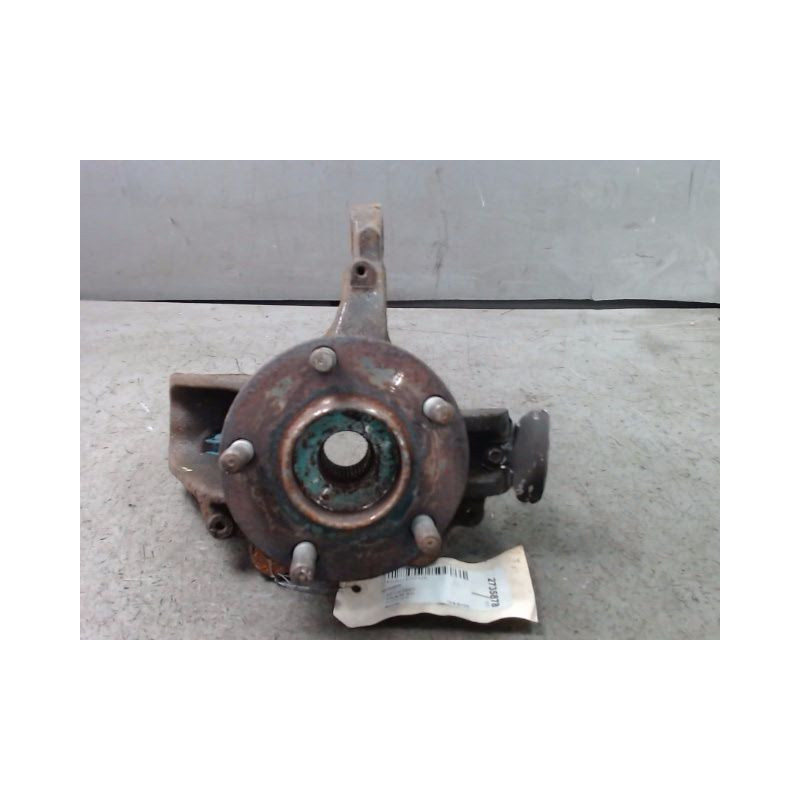 PIVOT AVANT GAUCHE FORD FOCUS