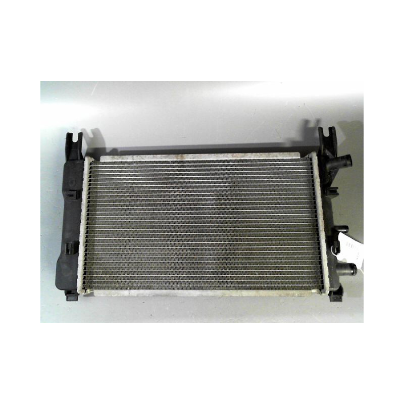 RADIATEUR FORD FIESTA