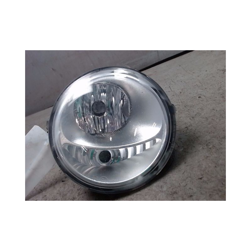 PHARE ANTIBROUILLARD AVANT DROIT RENAULT TWINGO 2 2010-