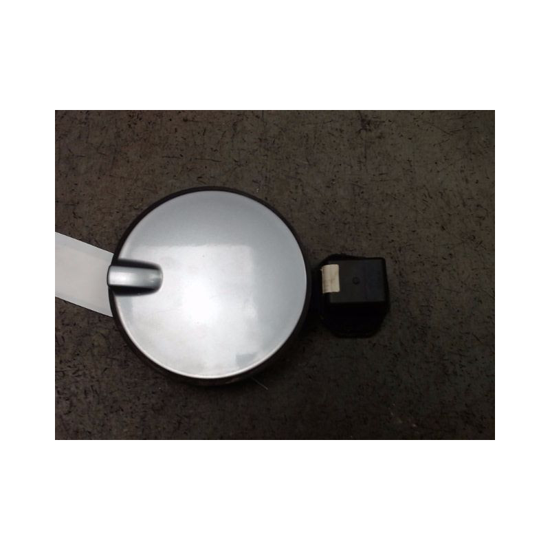 VOLET DE TRAPPE CARBURANT OPEL ZAFIRA 2005-