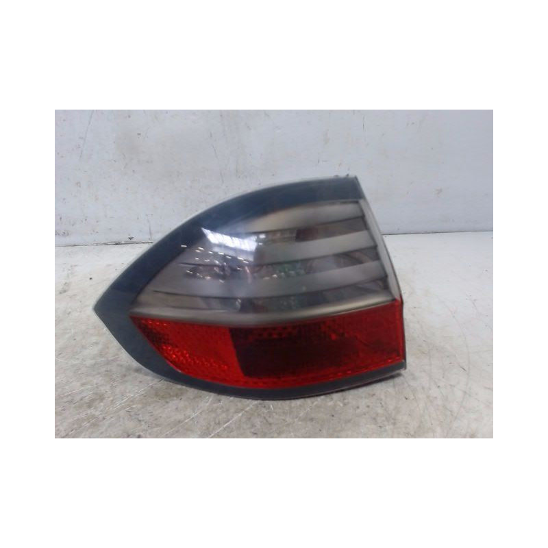 FEU ARRIERE GAUCHE  FORD S-MAX 2006-