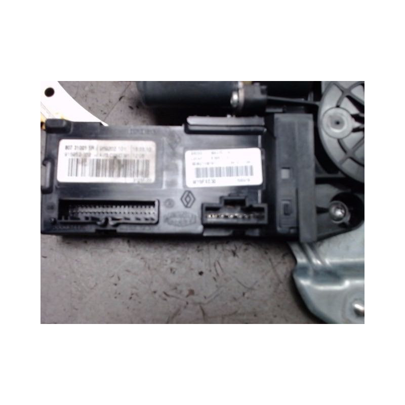 MECANISME+MOTEUR LEVE-GLACE AVANT GAUCHE RENAULT MEGANE
