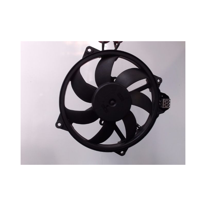 MOTEUR VENTILATEUR RADIATEUR RENAULT SCENIC III 2009-