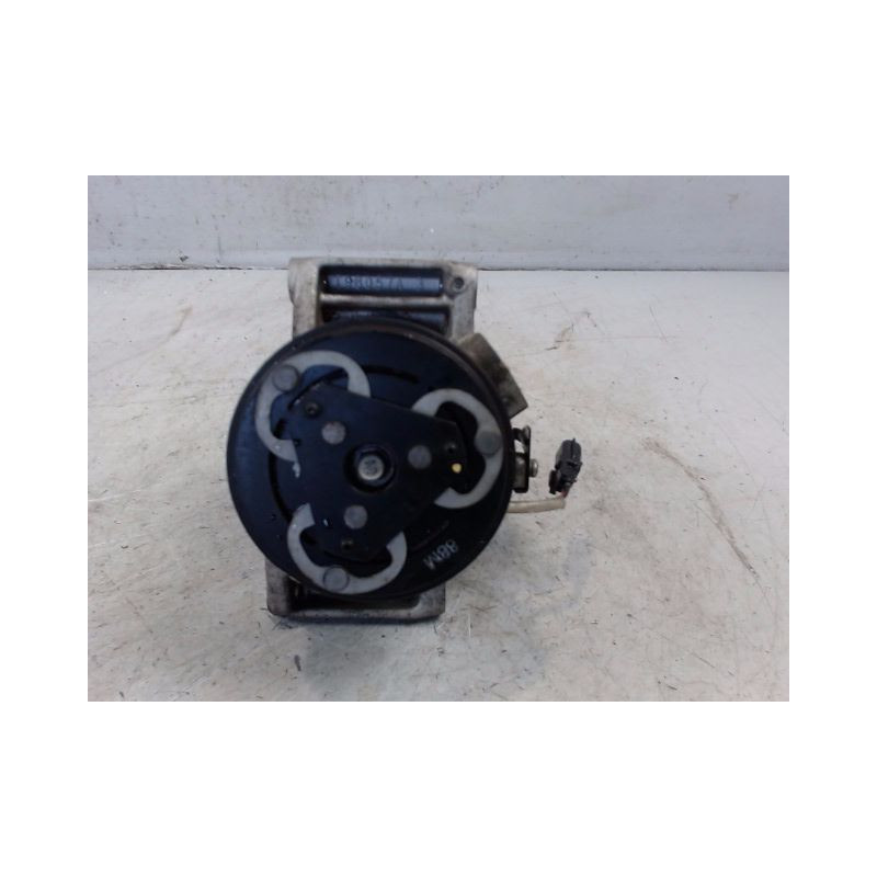 COMPRESSEUR AIR CONDITIONNE DACIA SANDERO 2008-