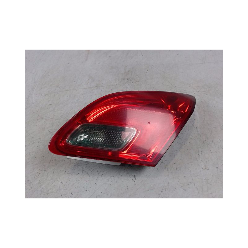 FEU ARRIERE INTERIEUR DROIT OPEL ASTRA 2004-