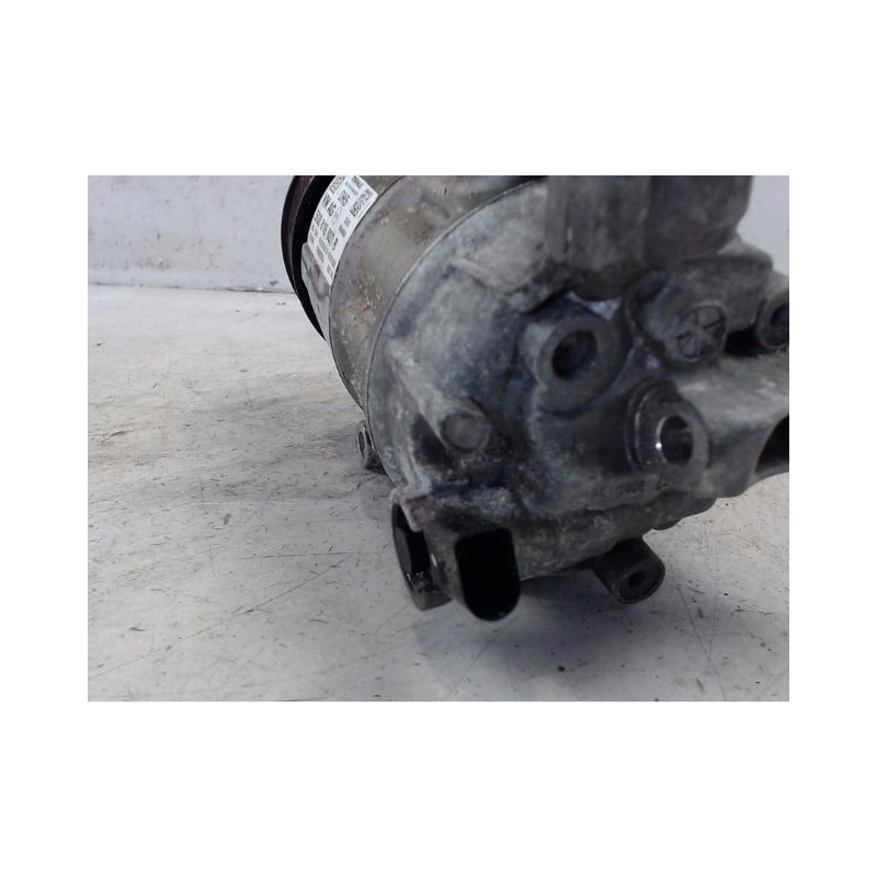 COMPRESSEUR AIR CONDITIONNE VOLKSWAGEN GOLF