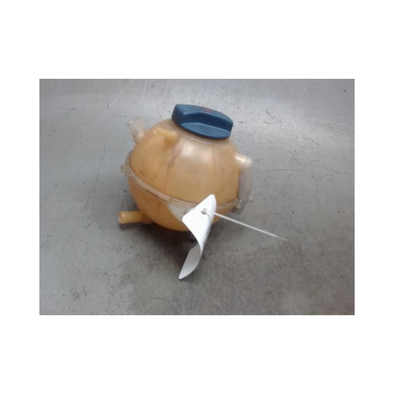 VASE EXPANSION AUDI A3 2000-2003
