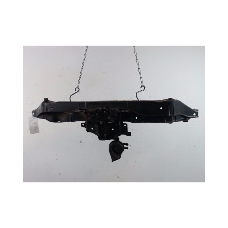 TRAVERSE SUPERIEURE ARMATURE AVANT NISSAN NOTE