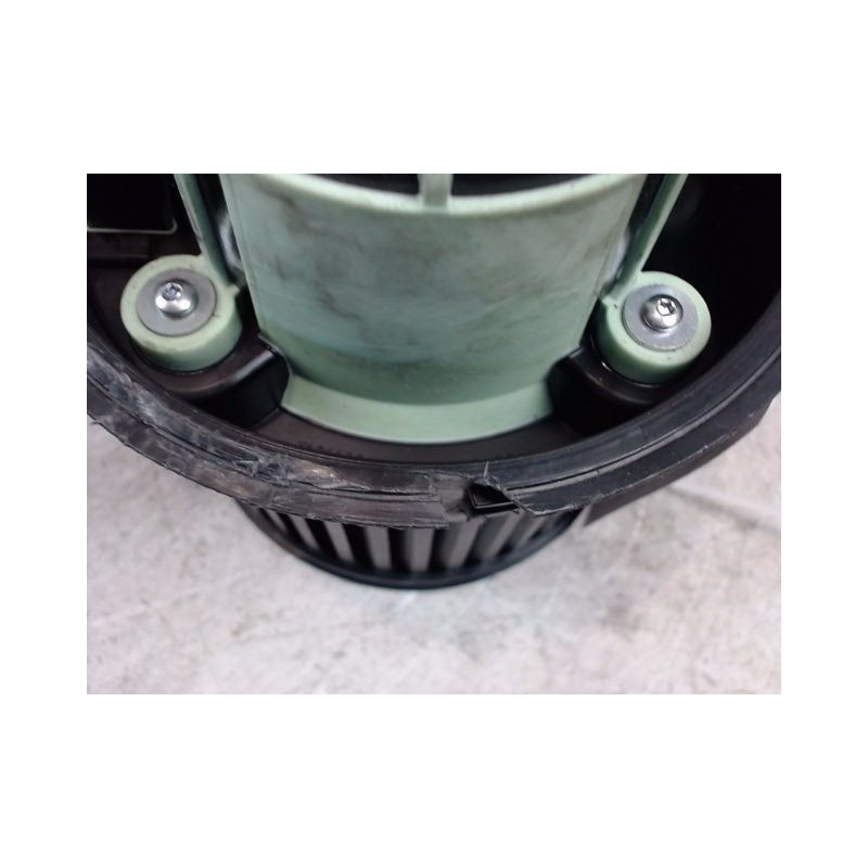 MOTEUR VENTILATEUR CHAUFFAGE PEUGEOT 308 2011-