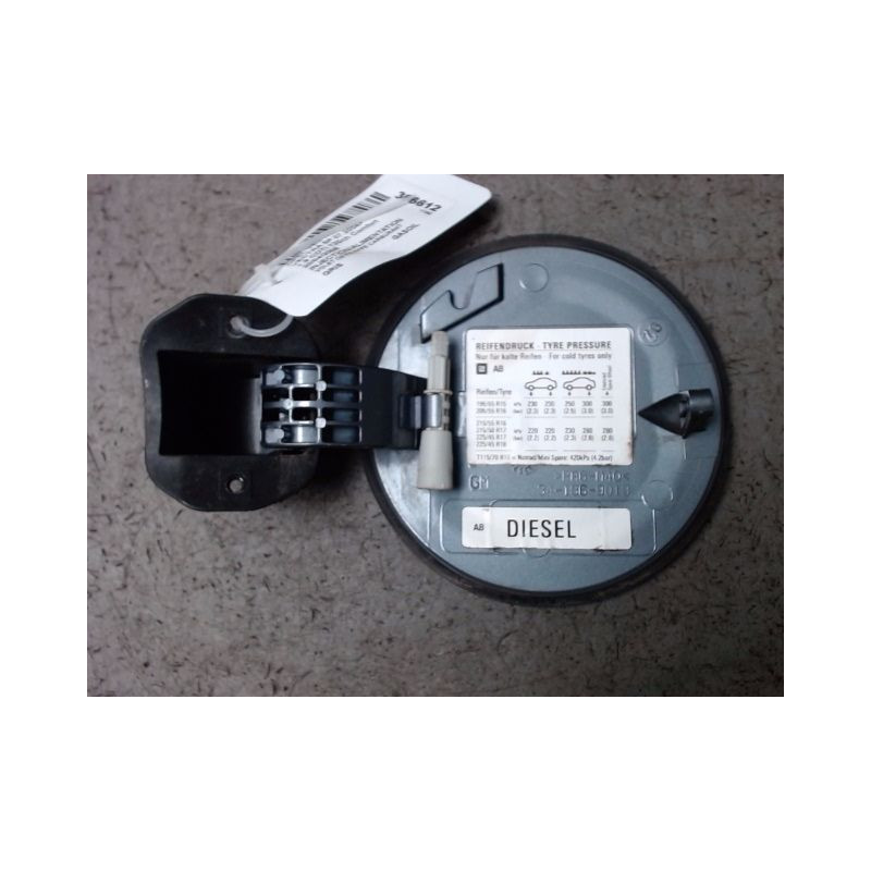 VOLET DE TRAPPE CARBURANT OPEL VECTRA 2004-
