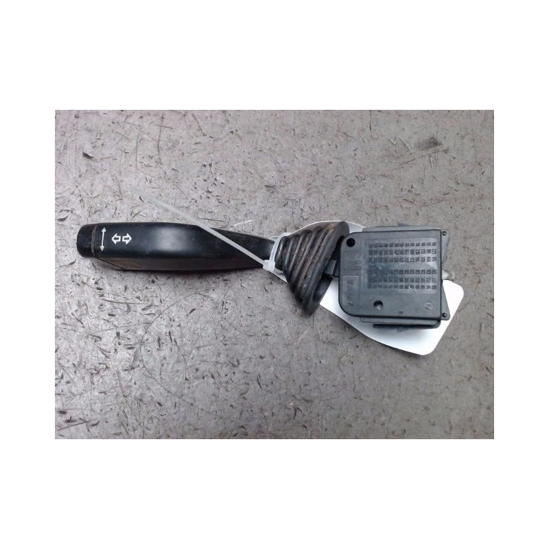 COMMANDE CLIGNOTANT OPEL CORSA 97-2000