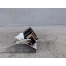 BOUTON DE WARNING NISSAN NOTE