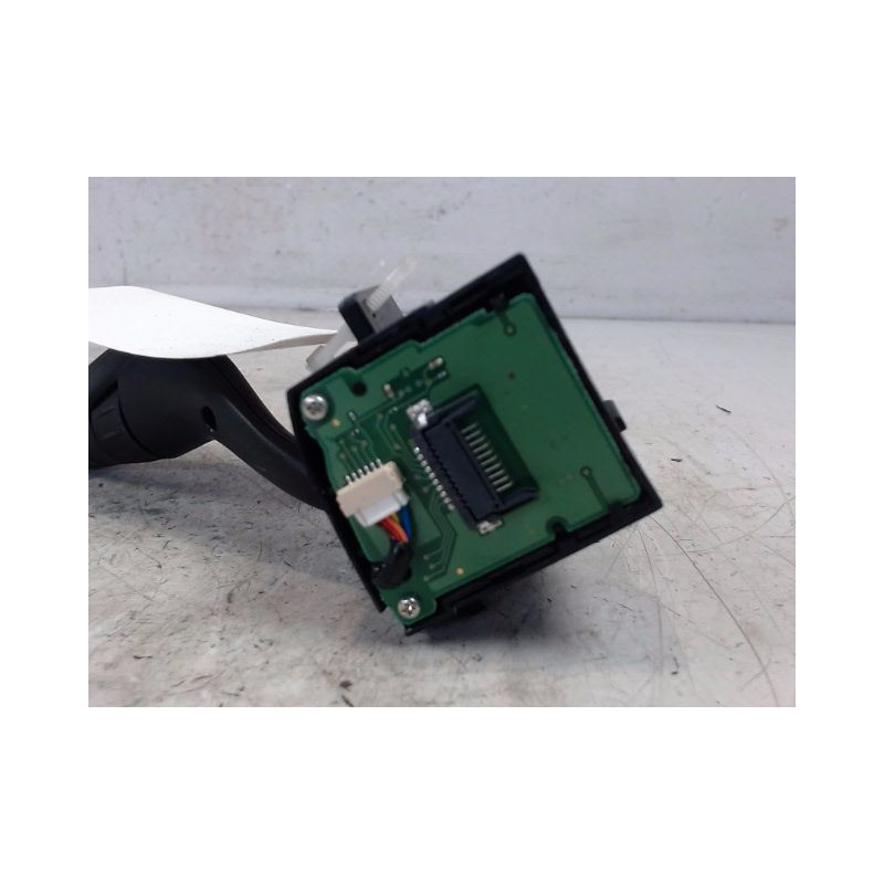 COMMANDE ESSUIE GLACE FORD FOCUS 2008-