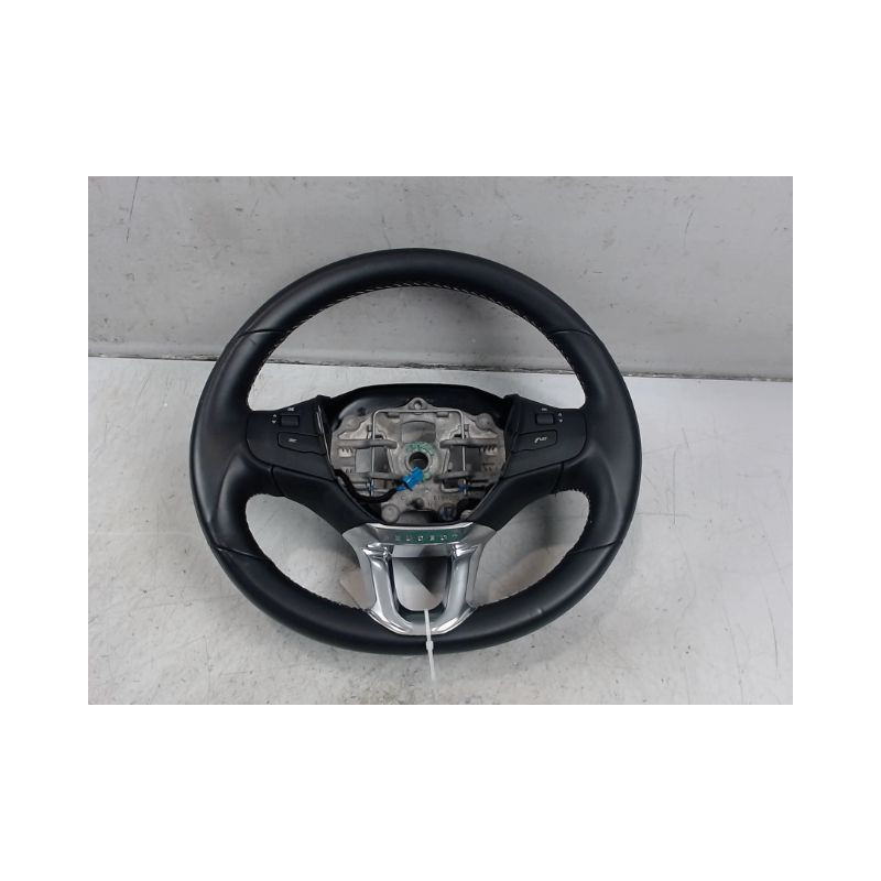 VOLANT DE DIRECTION PEUGEOT 208