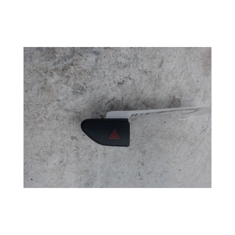 BOUTON DE WARNING RENAULT CLIO