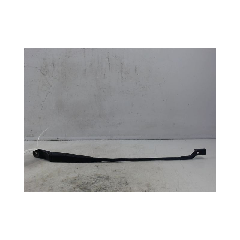 BRAS ESSUIE-GLACE AVANT DROIT PEUGEOT 5008