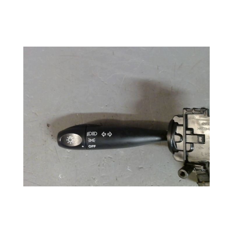 COMMANDE CLIGNOTANT HYUNDAI GETZ -05