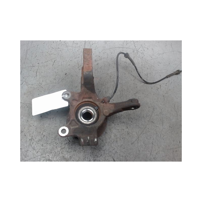 PIVOT AVANT DROIT NISSAN MICRA