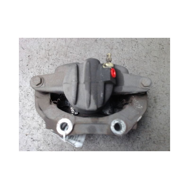 ETRIER DE FREIN AVANT DROIT PEUGEOT 207 5P