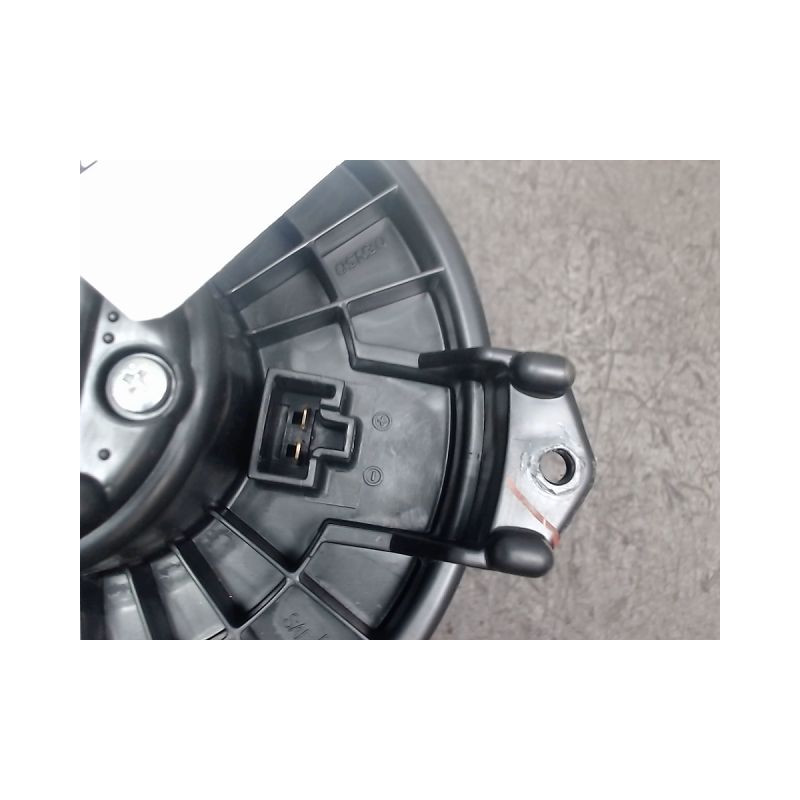 MOTEUR VENTILATEUR CHAUFFAGE TOYOTA YARIS 2005-