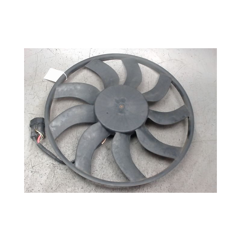 MOTEUR VENTILATEUR RADIATEUR PORSCHE CAYENNE