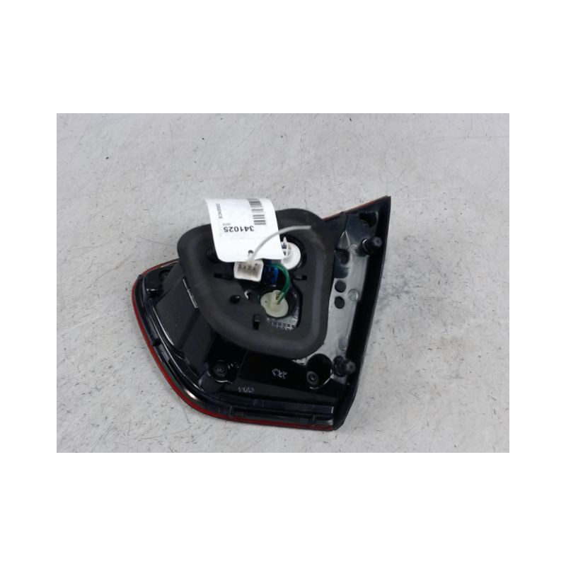 FEU ARRIERE INTERIEUR GAUCHE KIA RIO 2005-
