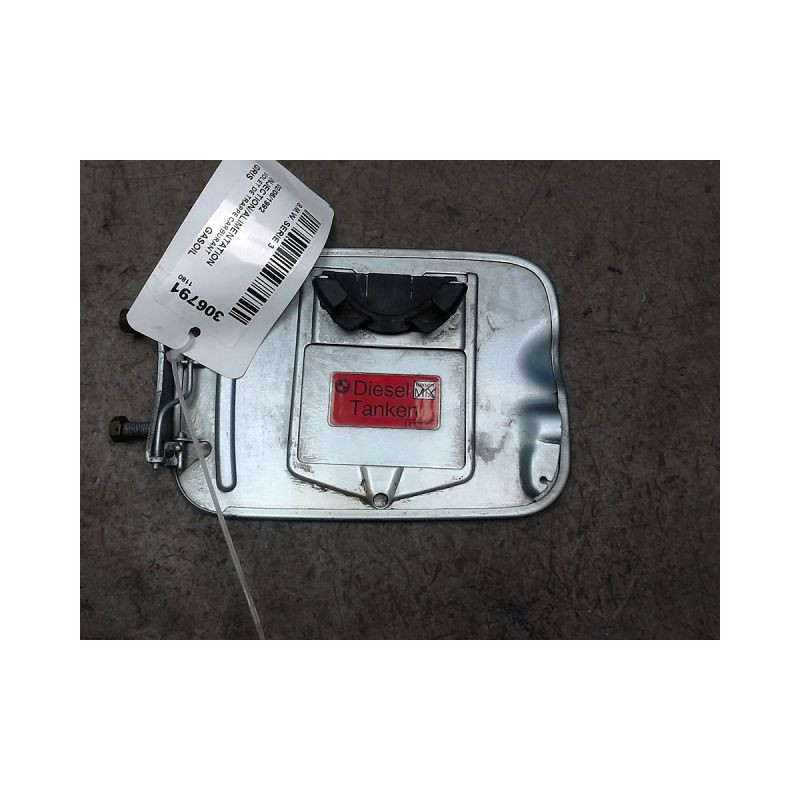 VOLET DE TRAPPE CARBURANT B.M.W. SERIE 3